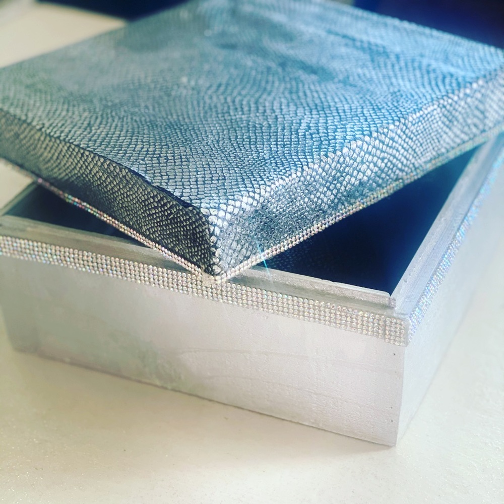 Decor box